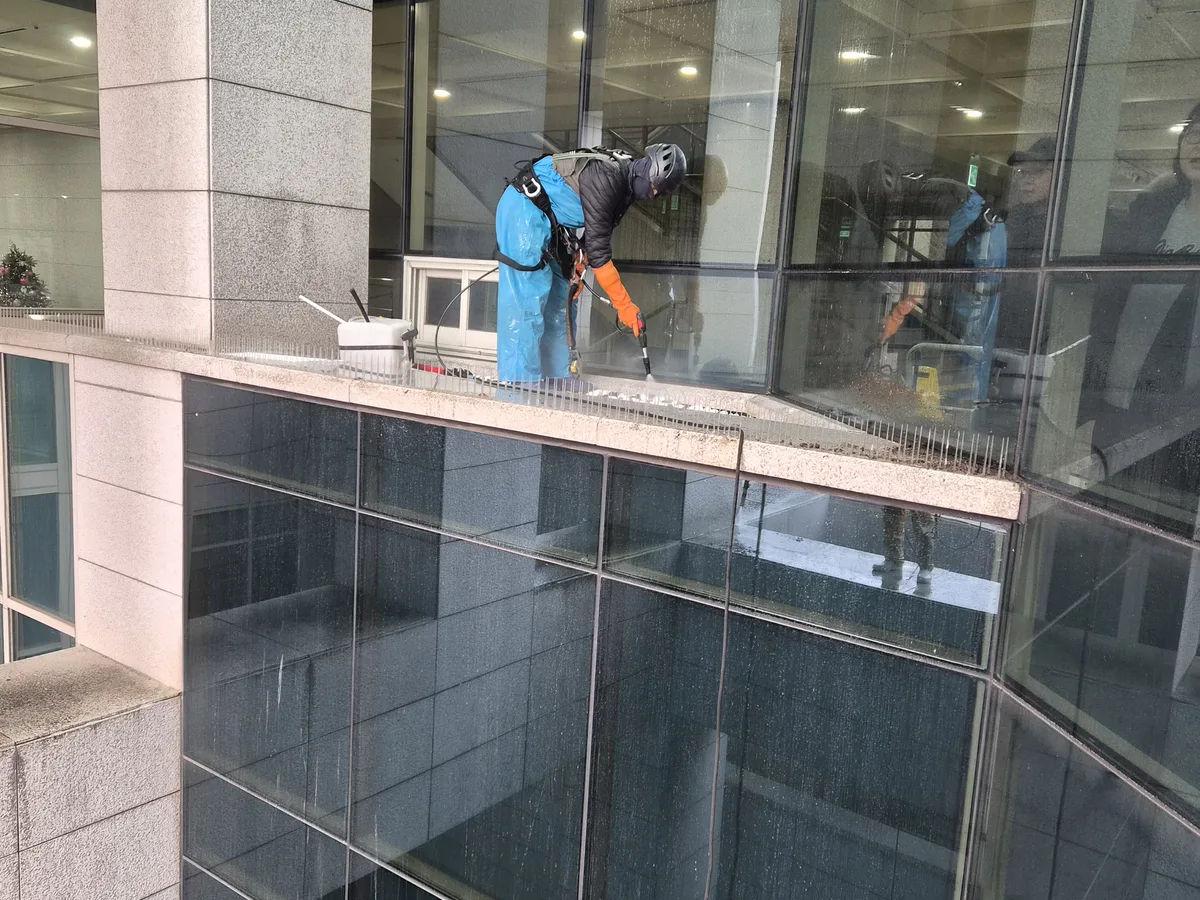 장수군 계남면 건물 복도·대기 동선 야간 위생청소 사례 - 행진크린